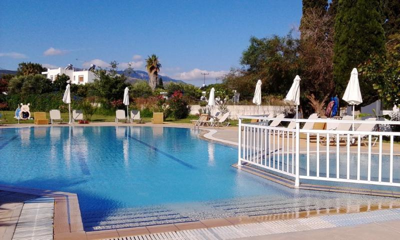 Theodorou Beach Hotel Apartments Psalidi  Exterior foto